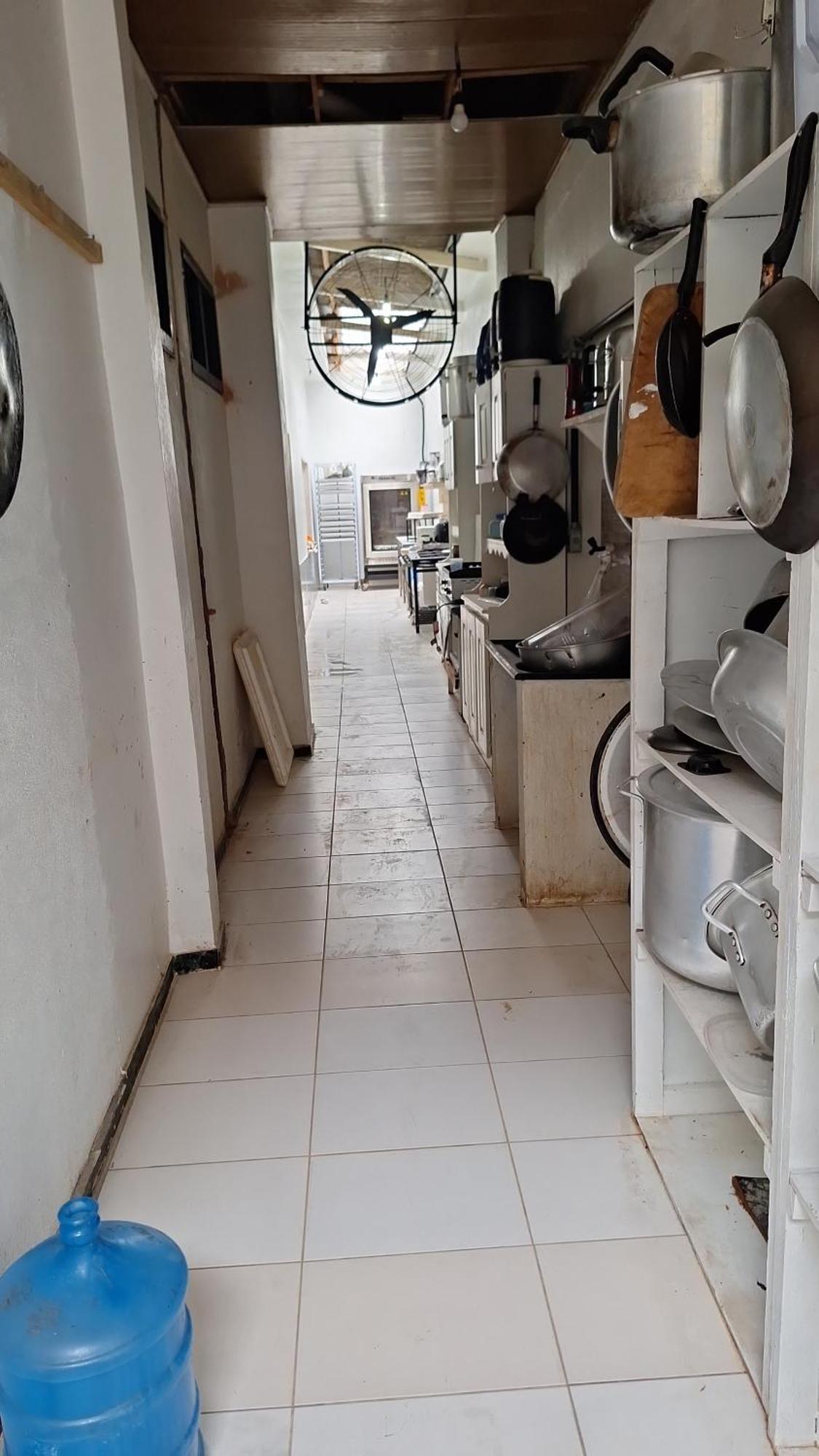 Quarto Triplo Com Banheiro Em Pousada E Restaurante Μανάους Εξωτερικό φωτογραφία